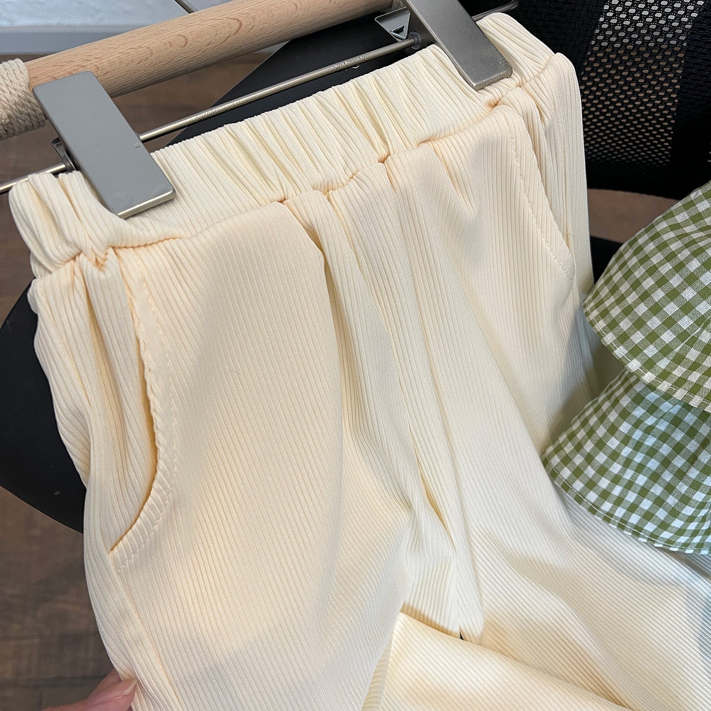 Ensemble haut Vichy et pantalon